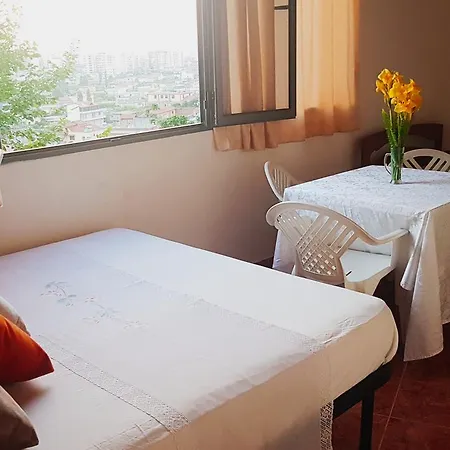 Olar Apartament *