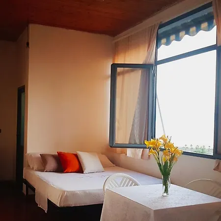 Olar Apartament *
